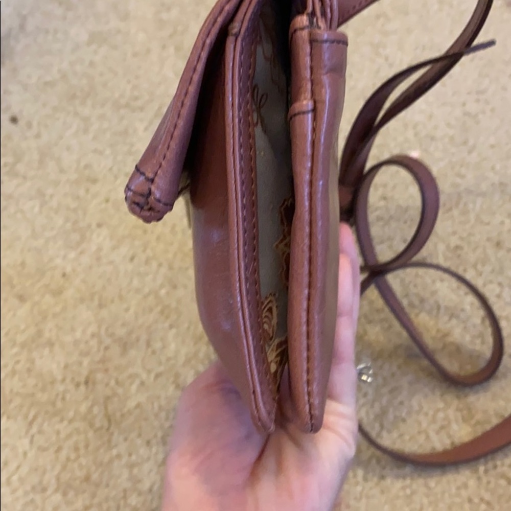 HOBO small cross body - Picture 2 of 5